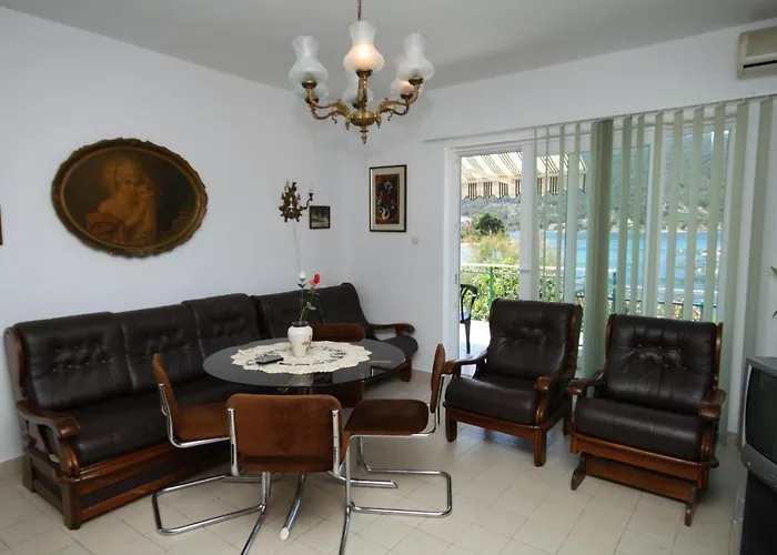 By The Sea Grebastica, Sibenik - 6437 * Brodarica (Sibenik-Knin)