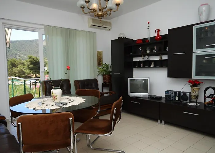 By The Sea Grebastica, Sibenik - 6437 Brodarica (Sibenik-Knin)